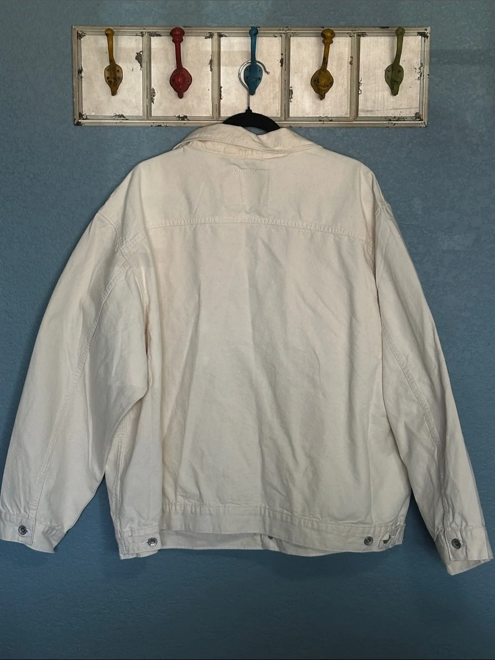 Levi's Off-White Denim Jacket with Chest Pockets